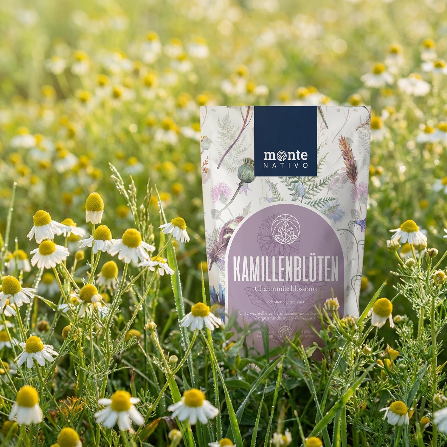 Monte Nativo Kamillenblüten - Verpackung im Feld